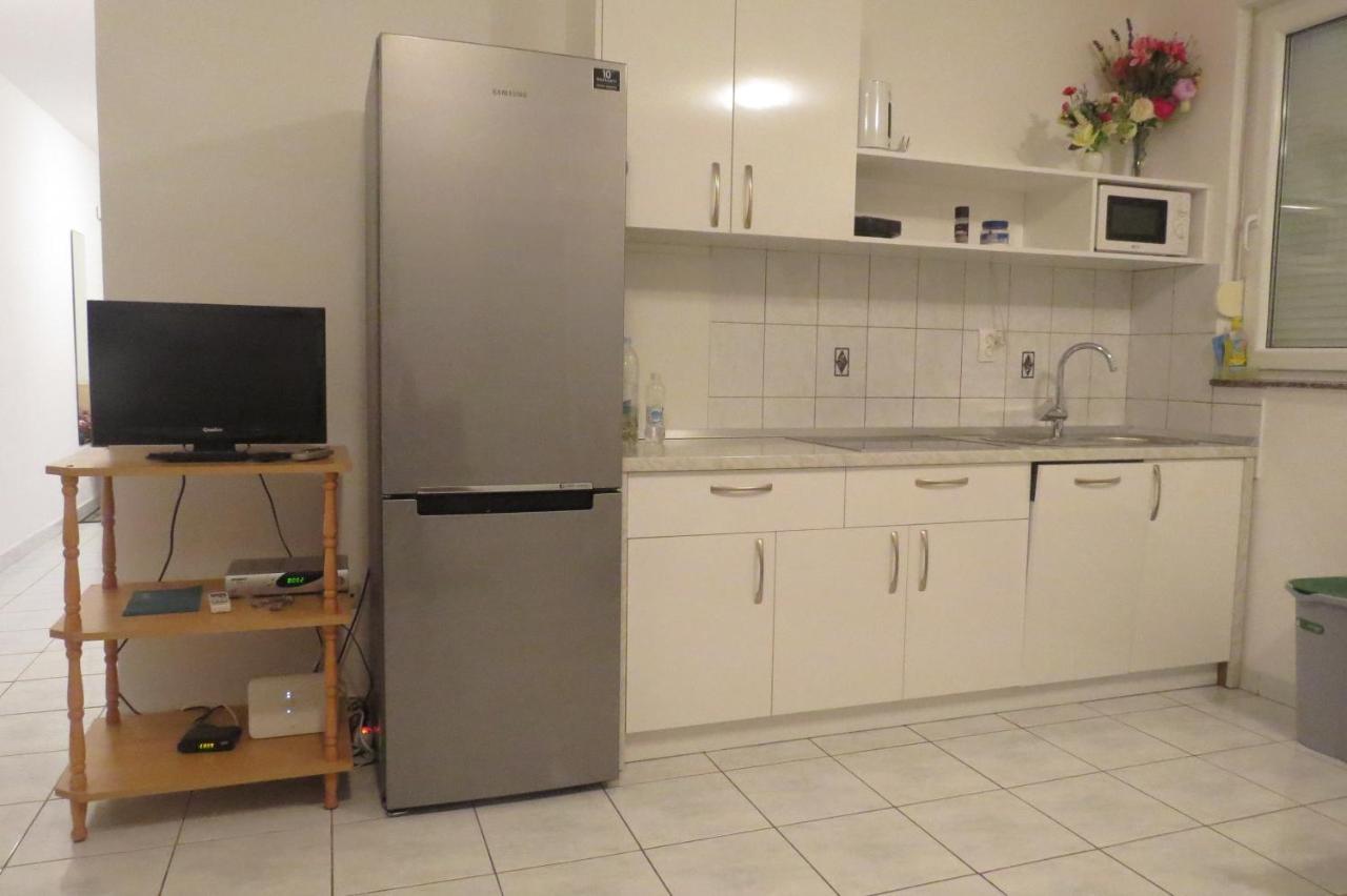 Modra Kuca Daire Mandre Dış mekan fotoğraf